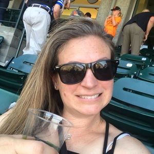 Meet your Posher, Tara